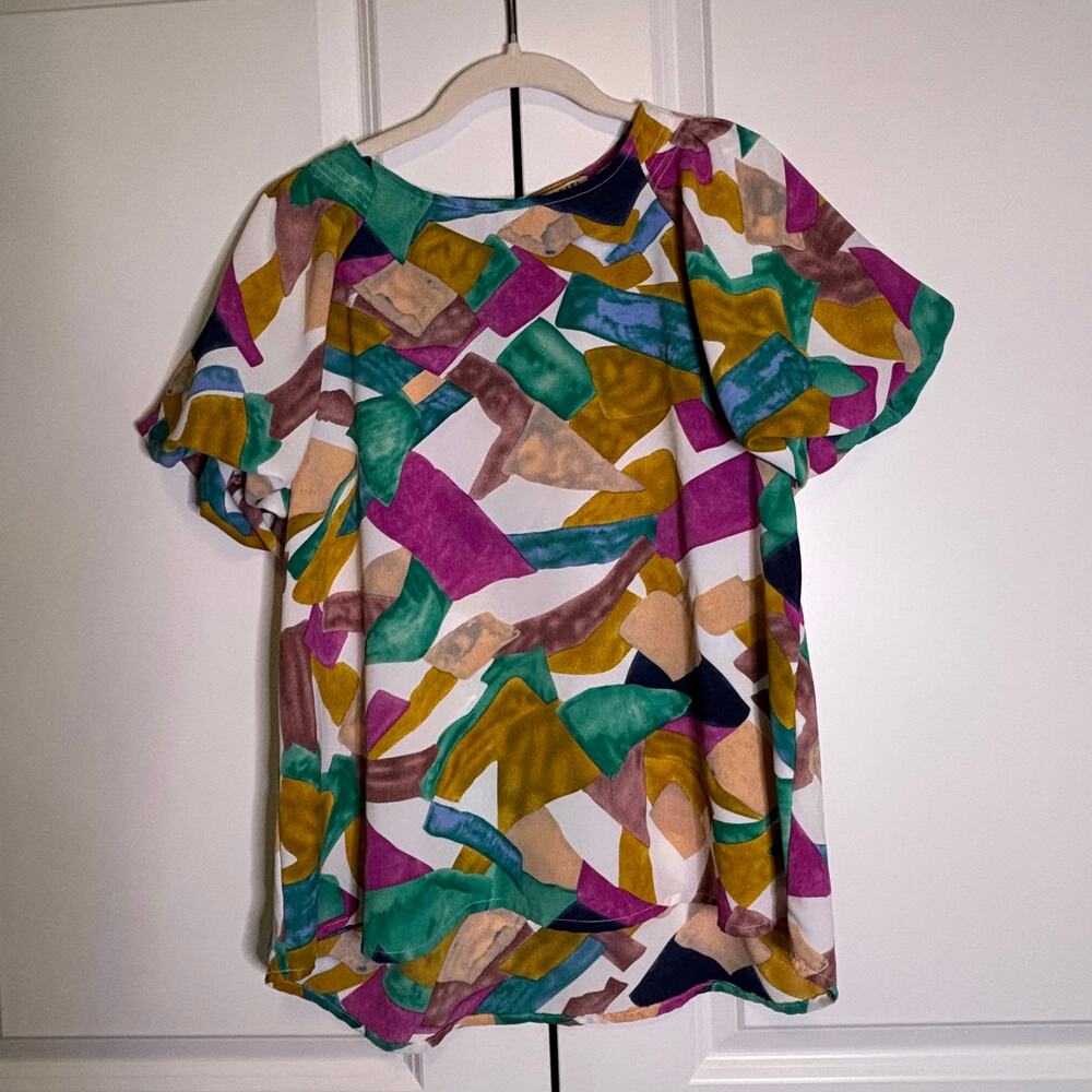 JODIFL Abstract Print Blouse – Size Medium – Colorful Puff Sleeve Top